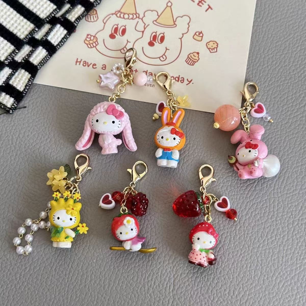 Kitty bag charms