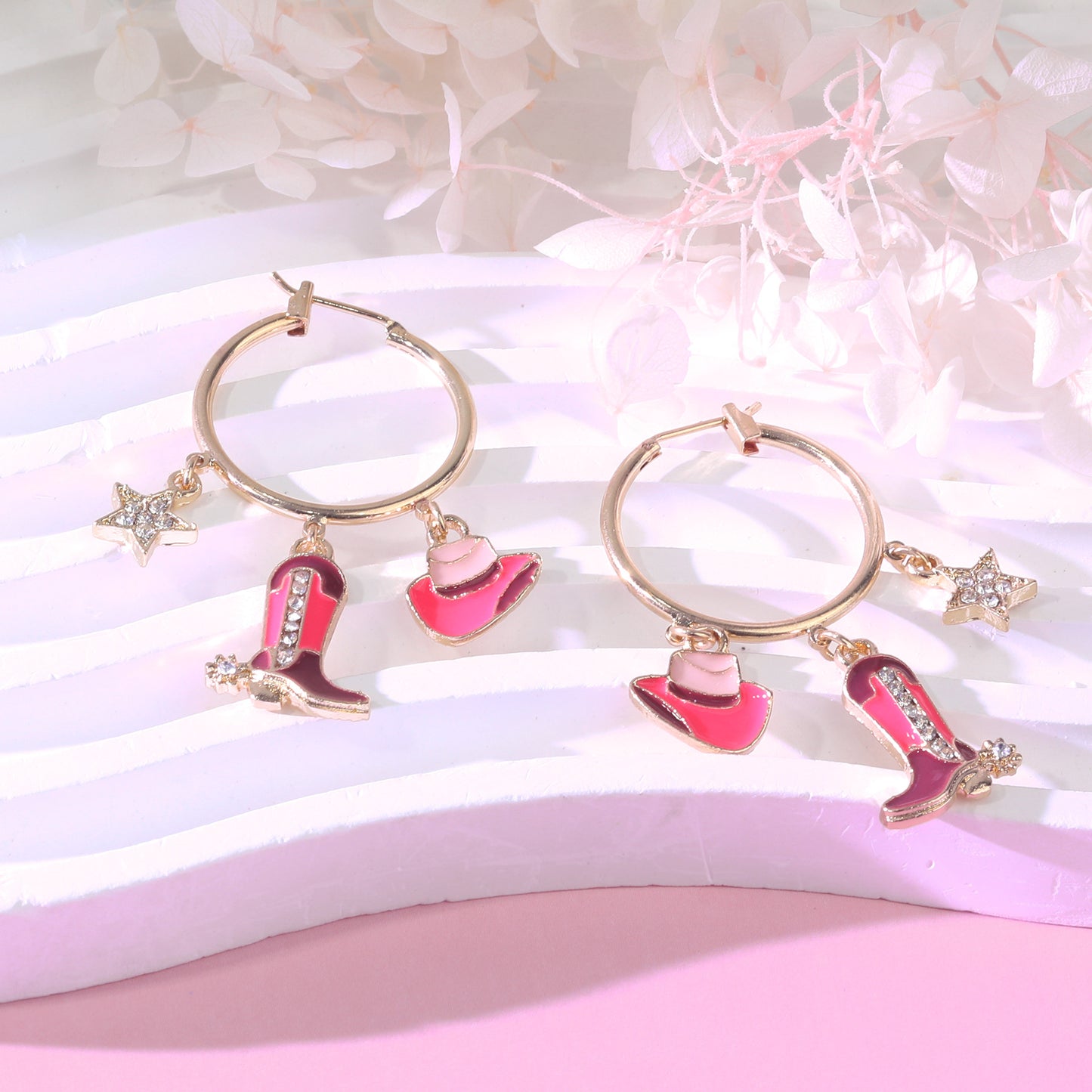 Pink Hat & Boots Earrings - nocoeedd