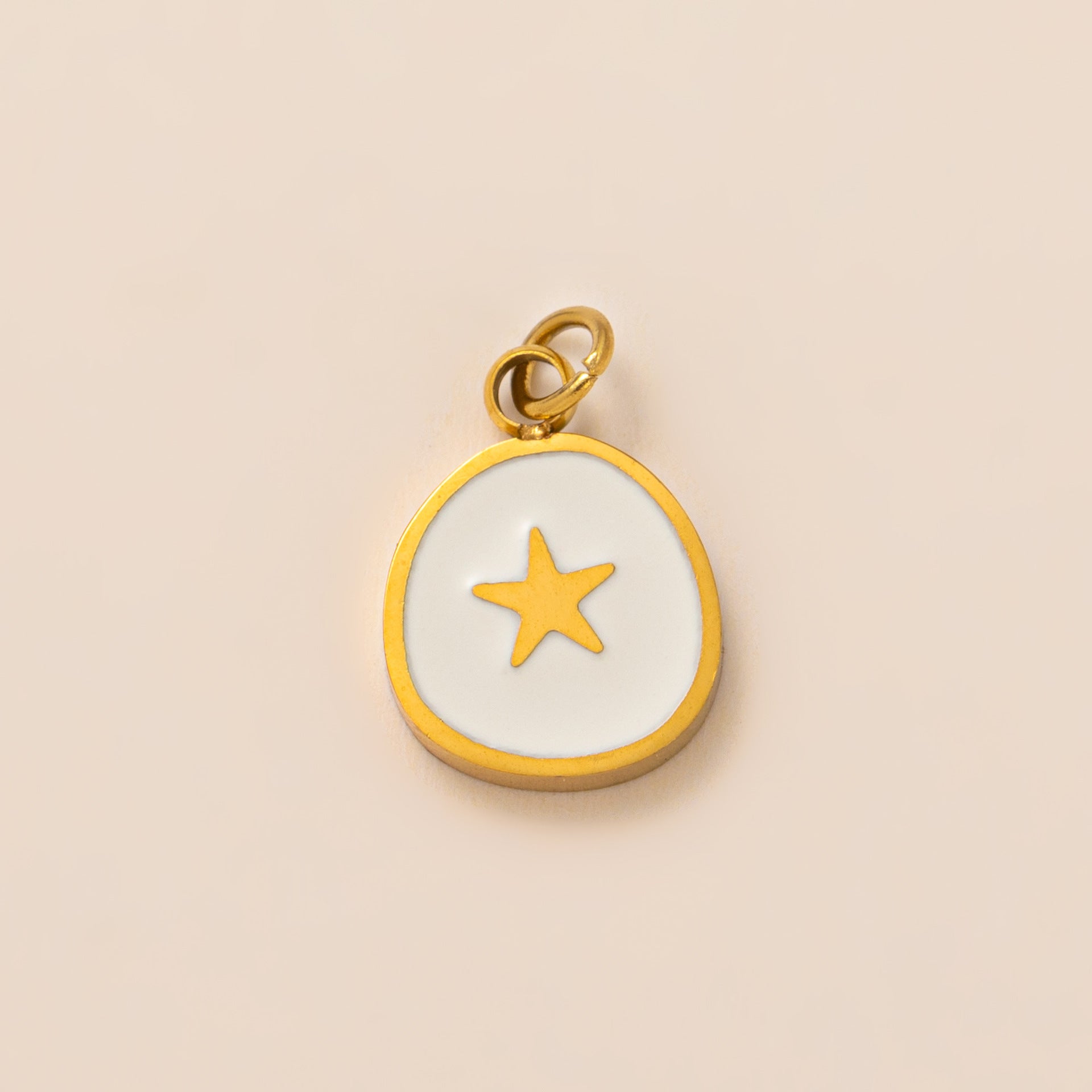 18K Star Charm - nocoeedd