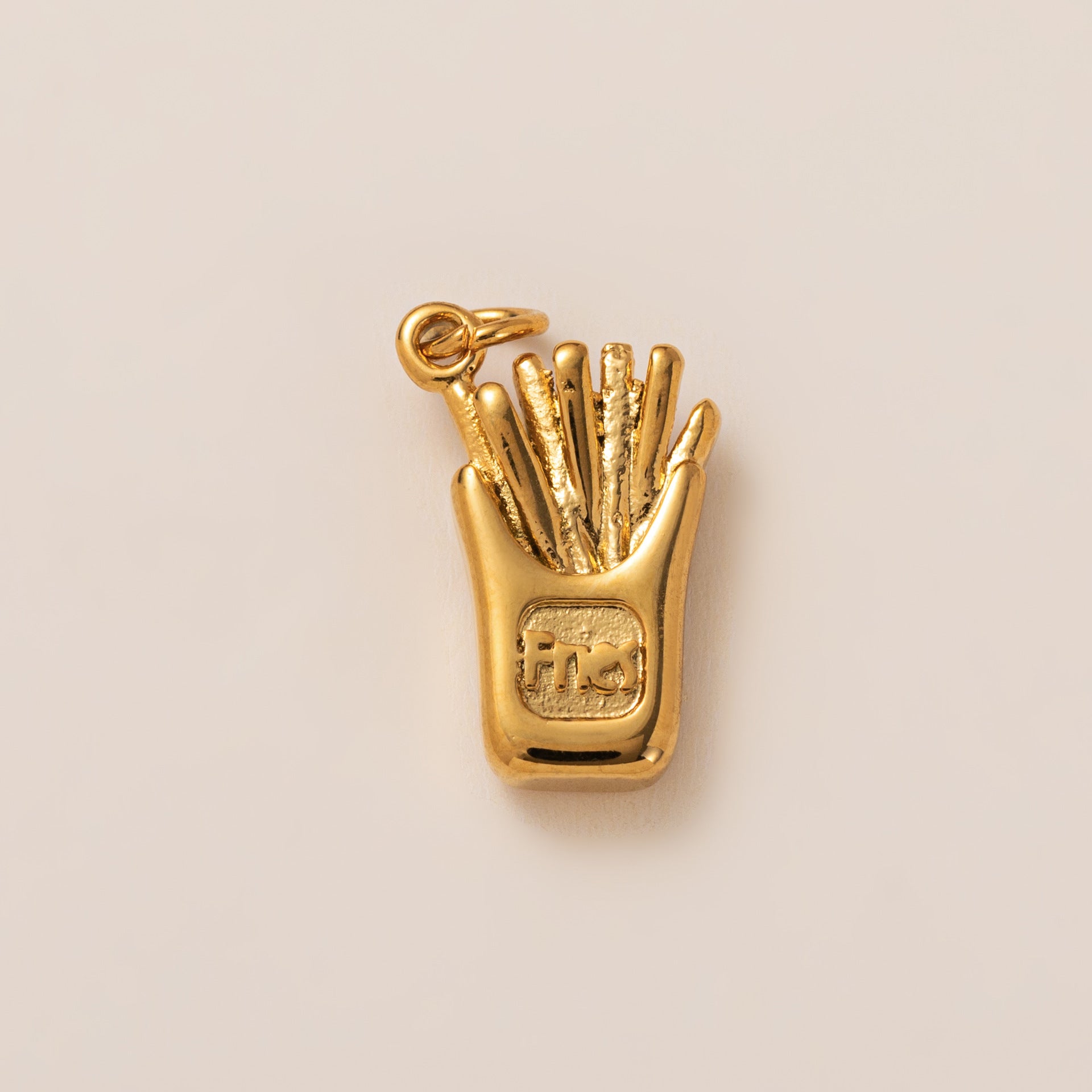 18K French fries Charm - nocoeedd